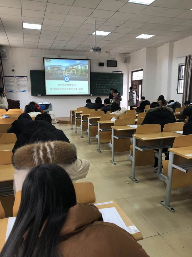 说明: 2E1CB29C2B589D3FE612A928FF22559E